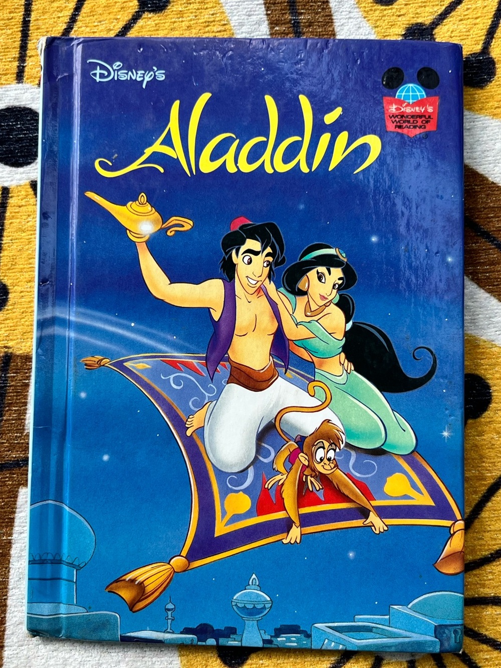Vintage 1993 Disney Aladdin Hardcover Book Wonderful World of Reading